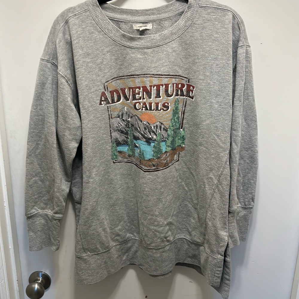 Maurices Adventure Calls Sweatshirt Size L